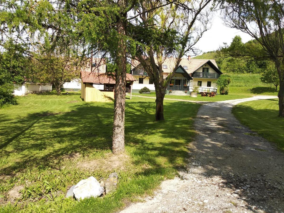 Panzió-Kemping Bekölce Kültér fotó
